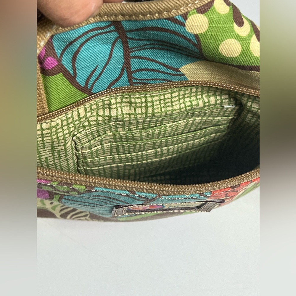 Fossil Crossbody Bag with Adjustable Strap - Picture 12 of 13